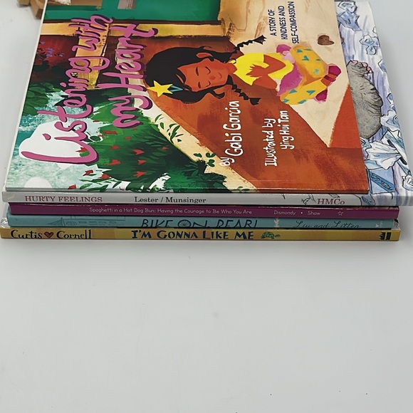 Self-Esteem, Kindness and Courage Book Collection - Picture 13 of 15